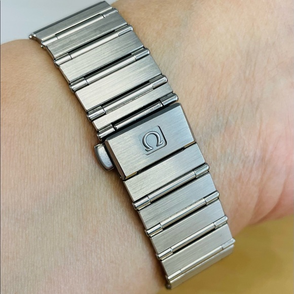 OMEGA CONSTELLATION 1448.5 SS 431 QUARTZ UNISEX SWISS WATCH main image 10